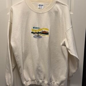 Nitti’s Hunters Point Resort Mille Lacs vintage sweatshirt